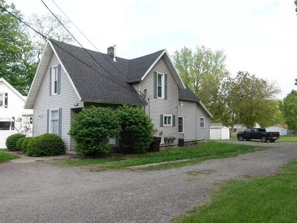 1036 Jordan Lake Street, Lake Odessa, MI 48849