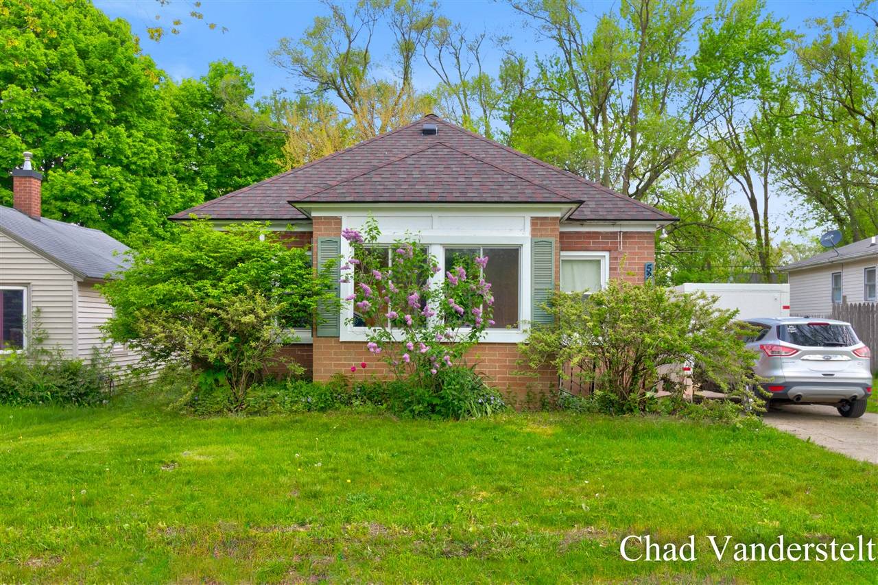 525 W 22nd Street, Holland, MI 49423-3920