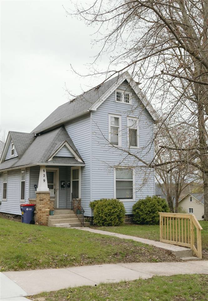 629 Crescent Street, Grand Rapids, MI 49503-3441