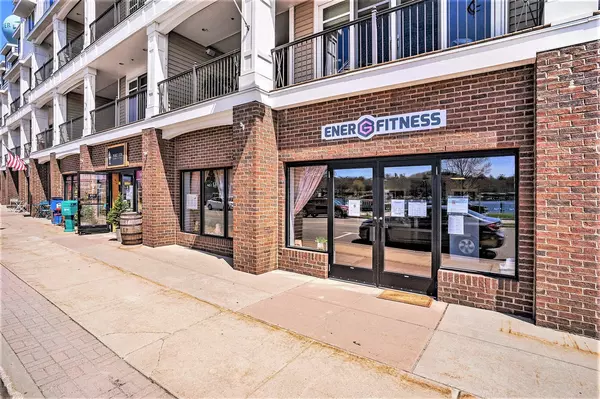 Pentwater, MI 49449,560 S Hancock Street