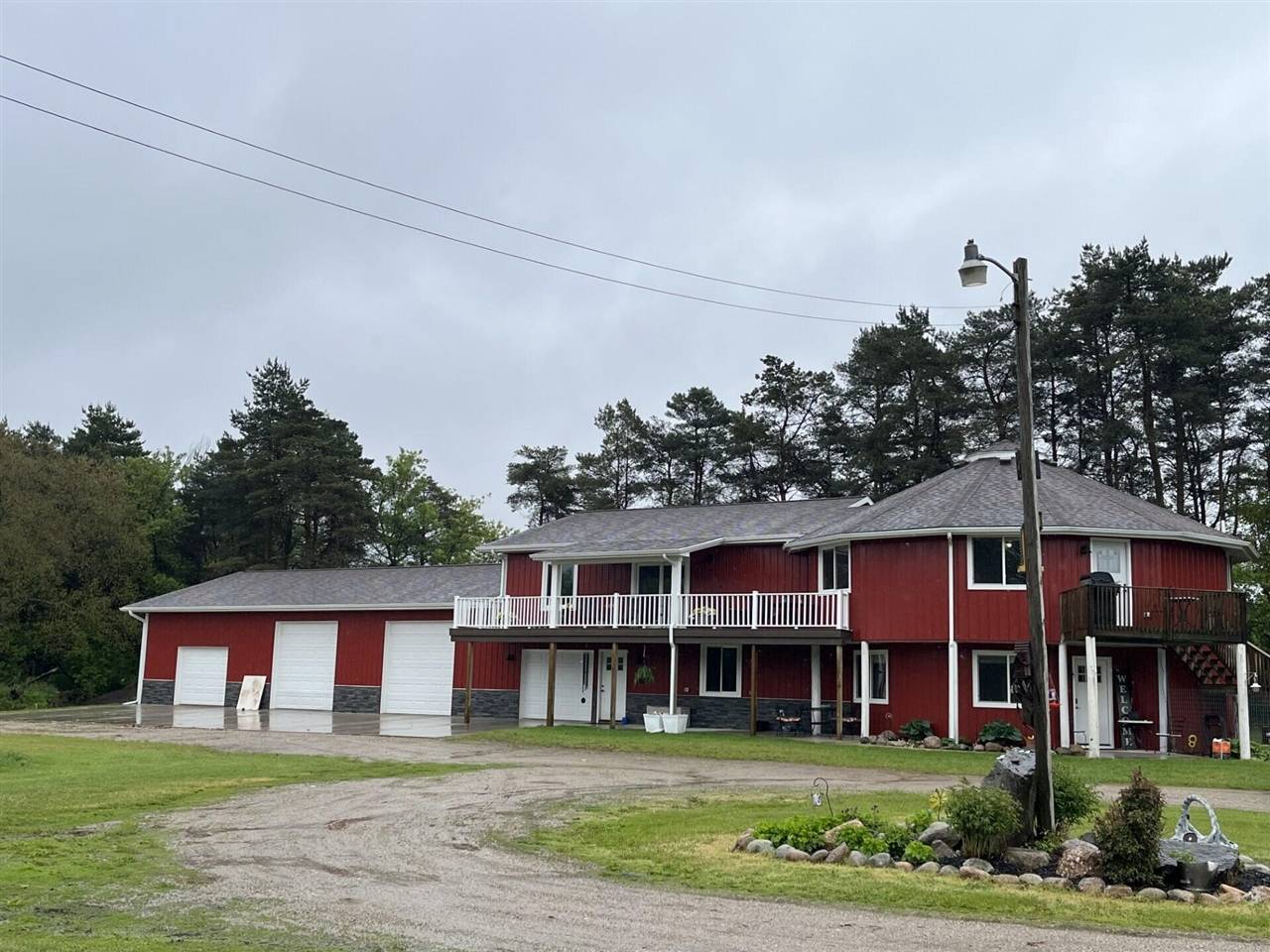 Edmore, MI 48829,550 E North Street