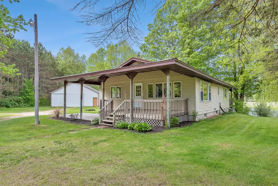 16436 45th Avenue, Barryton, MI 49305-9762