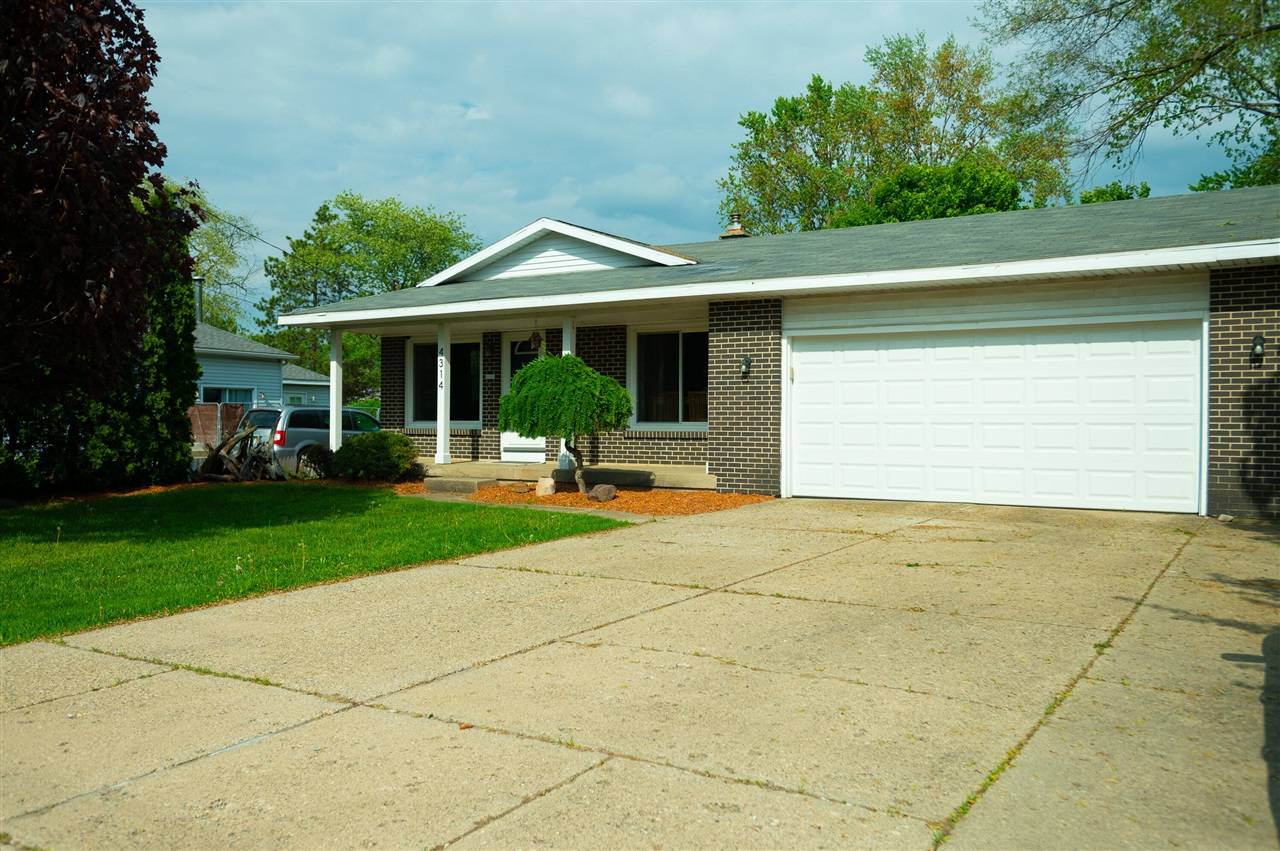 Grandville, MI 49418,4314 Wilson Avenue