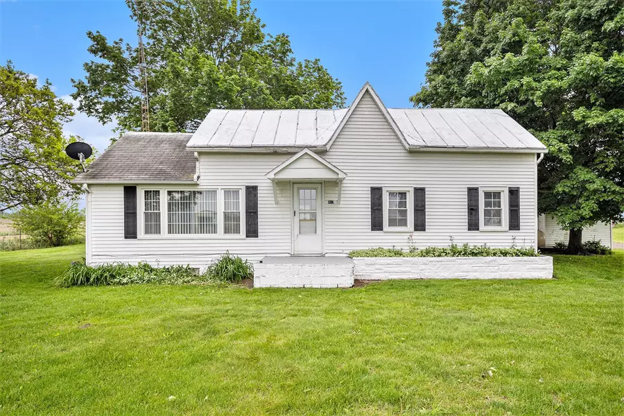 317 W Colon Road, Coldwater, MI 49036-9246