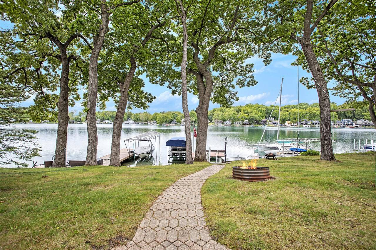 Augusta, MI 49012,456 E Gull Lake Drive
