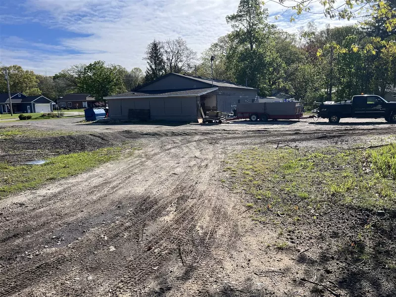 VL 4 and 5 N Rath, Ludington, MI 49431
