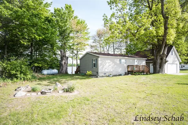 Coral, MI 49322,4647 Lakeview Drive
