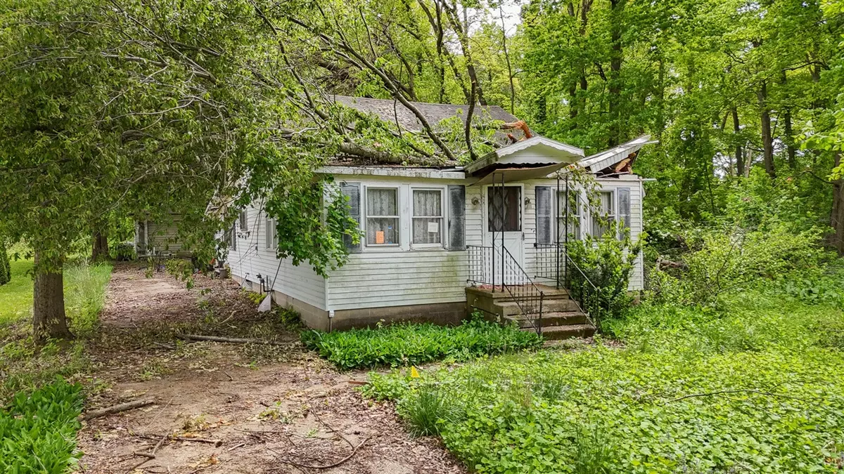 Dowagiac, MI 49047-8908,31889 W Lakeshore Drive