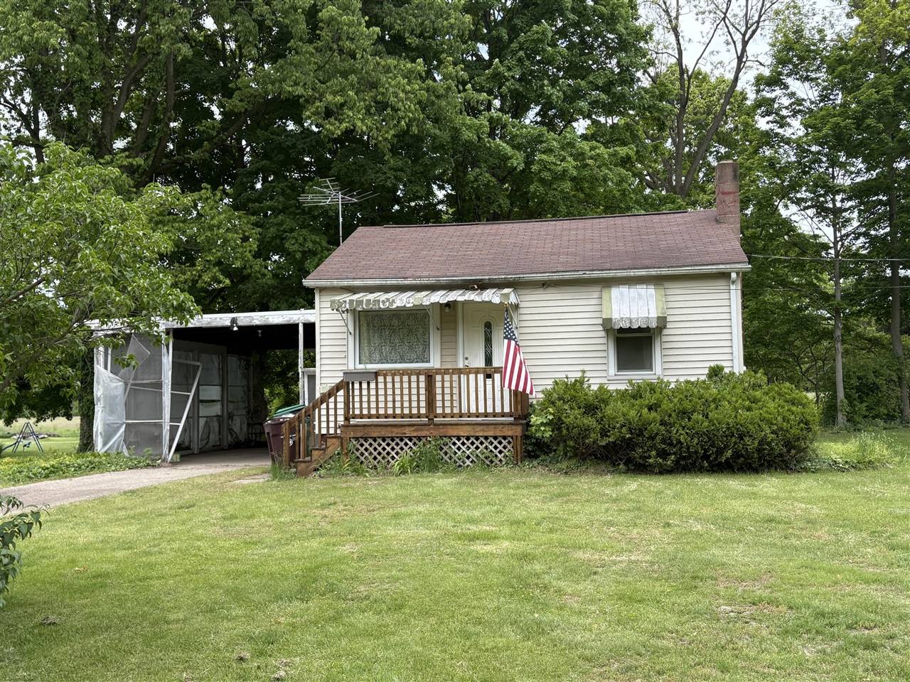 11638 Pucker Street, Niles, MI 49120-9074