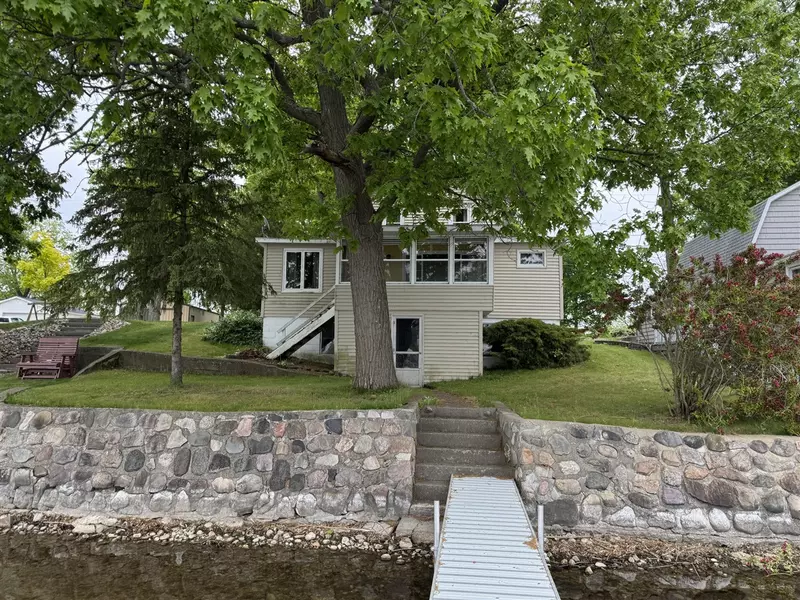 734 N Hawley Drive, Coldwater, MI 49036-8298
