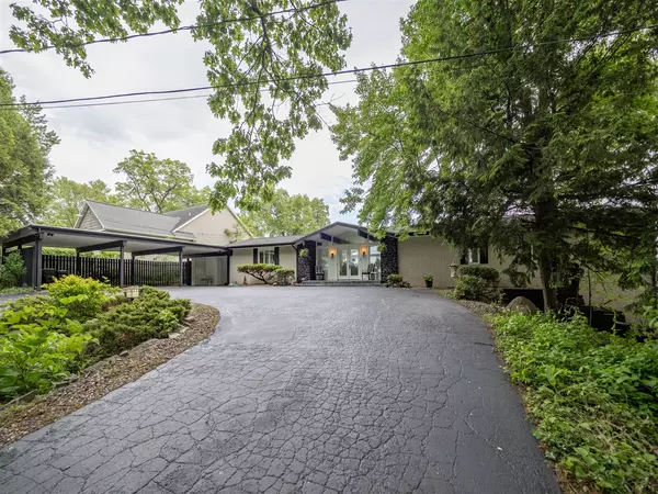 Portage, MI 49002,812 Barberry Avenue