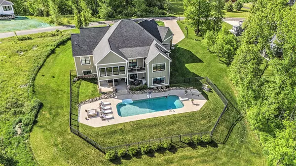 Greenville, MI 48838-8418,9482 Wabasis Pointe Drive