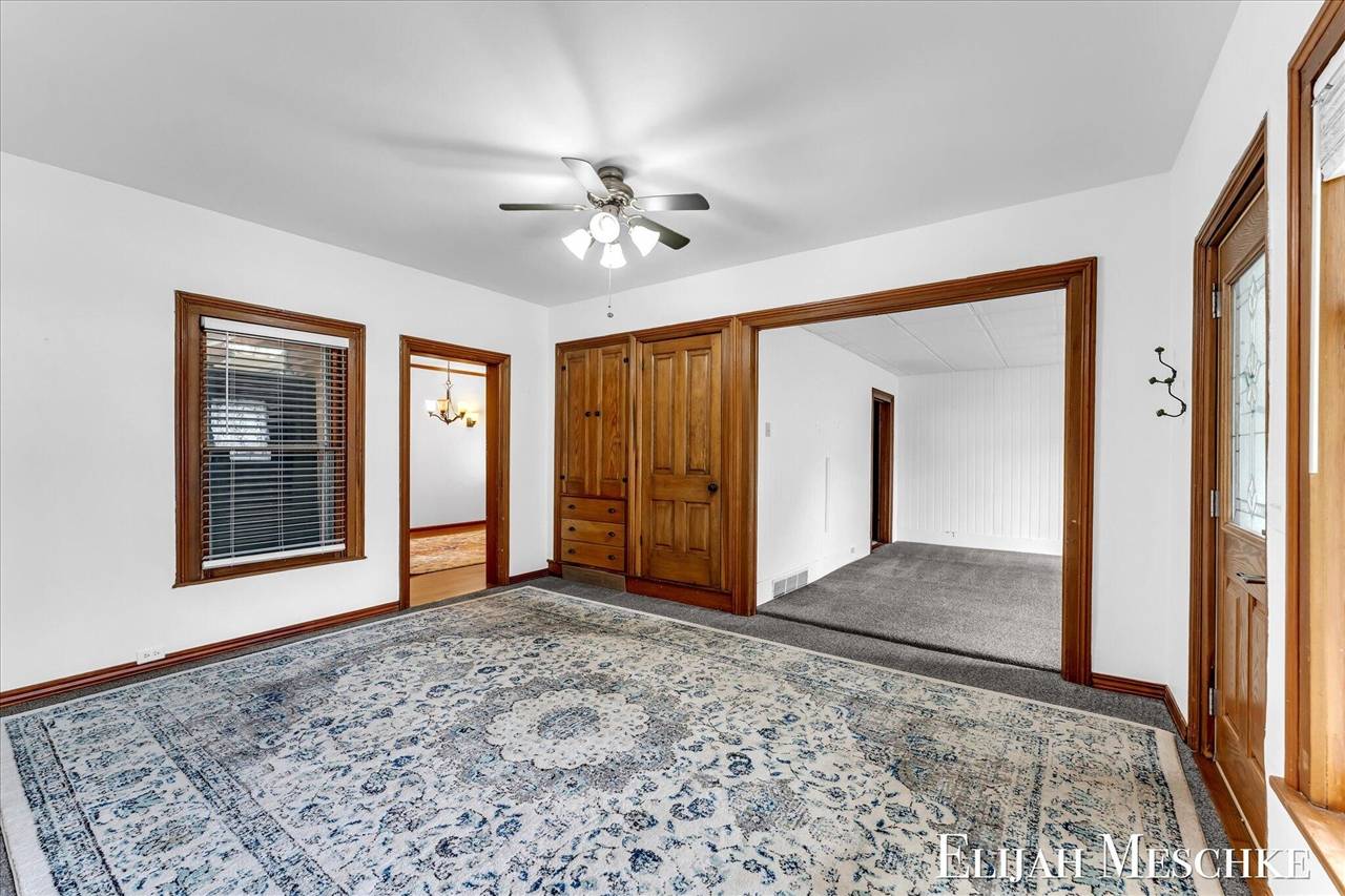 Schoolcraft, MI 49087,122 S Cedar Street