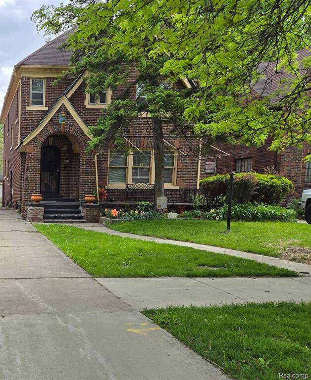 4277 Fullerton Avenue, Detroit, MI 48238-3234