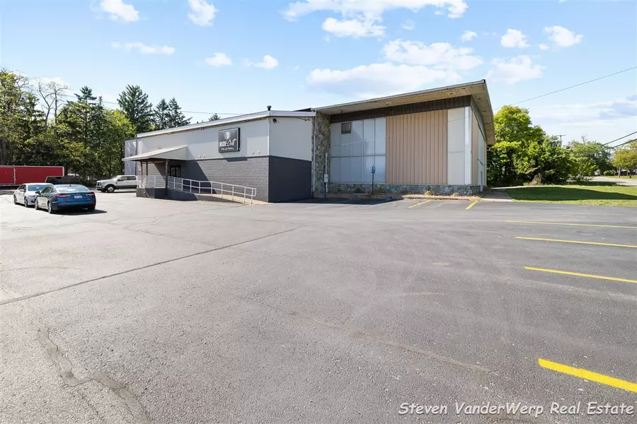 3367 Hoyt Street, Muskegon, MI 49444-3166