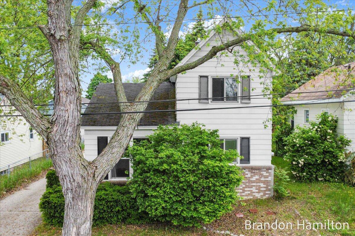 Grand Rapids, MI 49503-8003,705 Burns Street