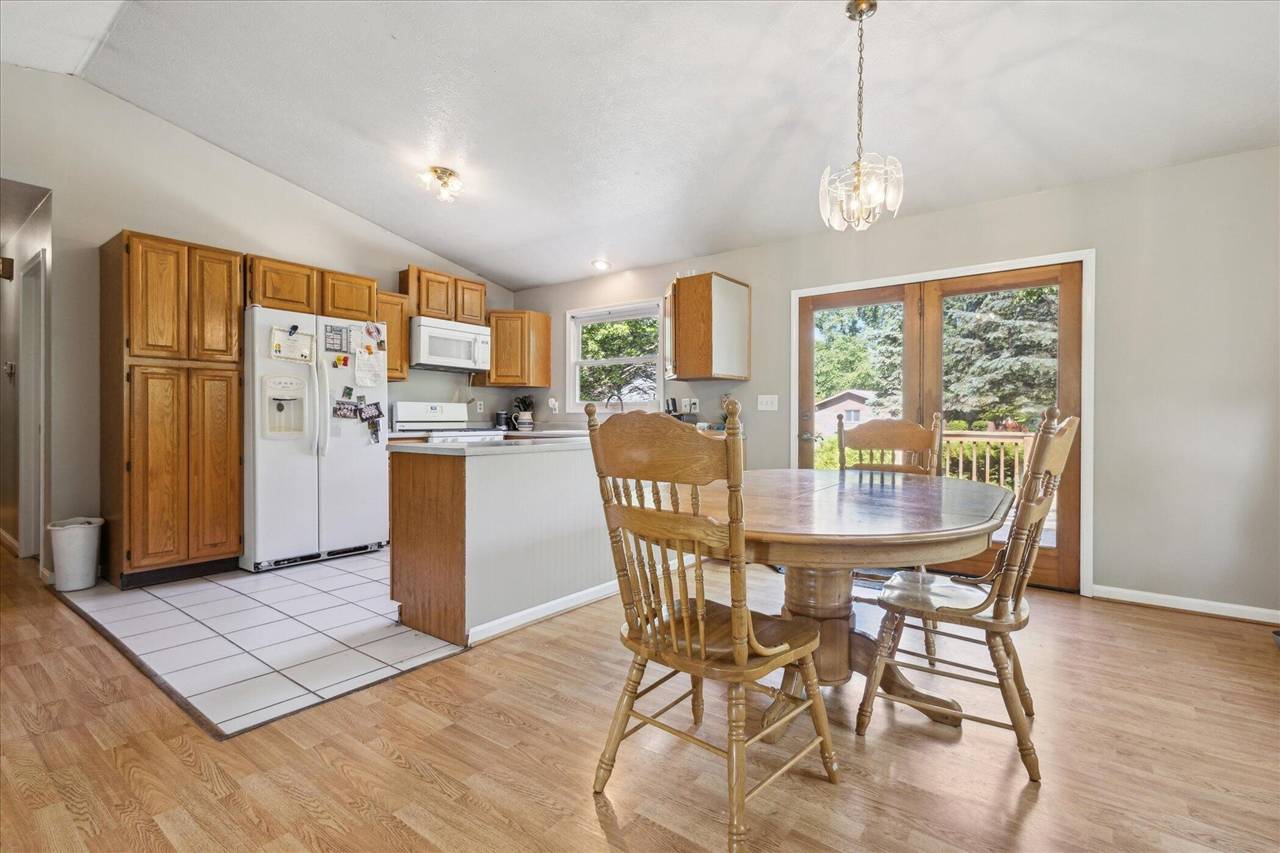 Buchanan, MI 49107-8431,502 Woodland Drive