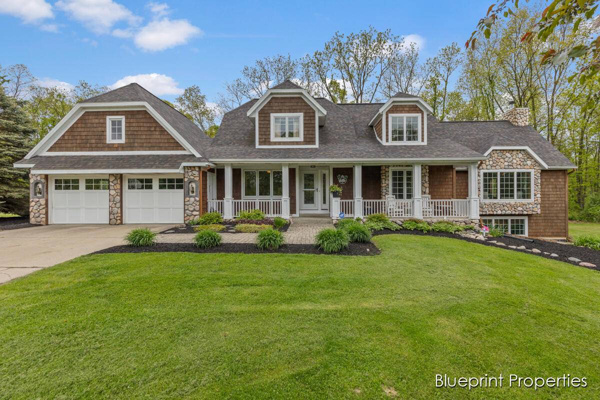 6269 Egypt Valley Avenue, Rockford, MI 49341