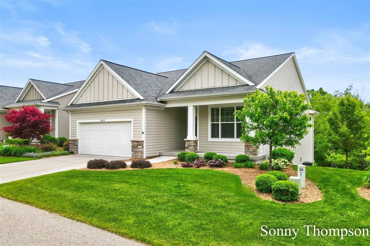 3912 Preserve Drive, Belmont, MI 49306