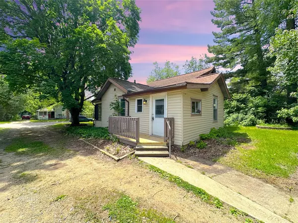 Marshall, MI 49068-1849,315 E Spruce Street