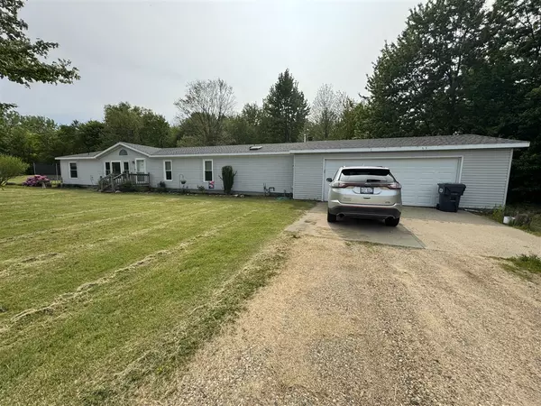 South Haven, MI 49090,28 70th Street