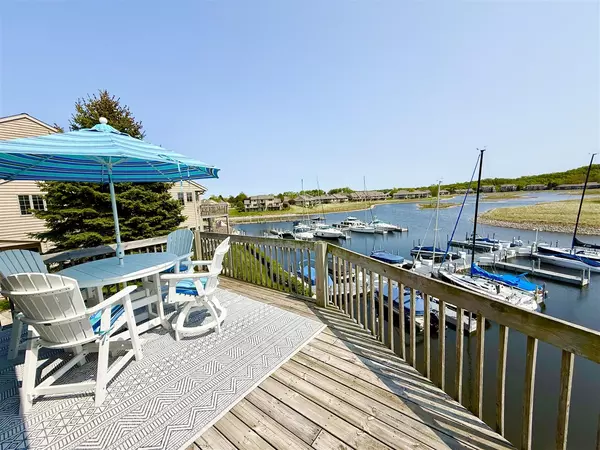 Muskegon, MI 49441,3633 Marina View Point