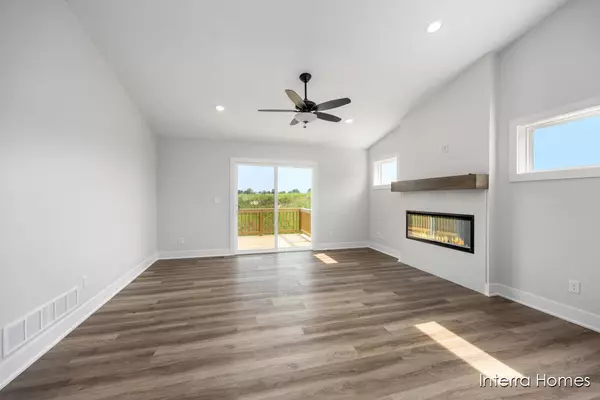 Grandville, MI 49418,3844 Highbury Drive