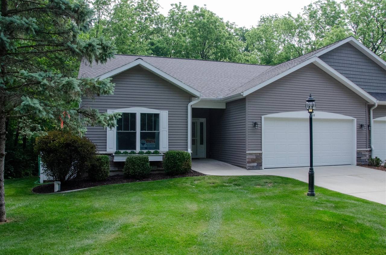 8088 Bay Arbor Drive, Augusta, MI 49012