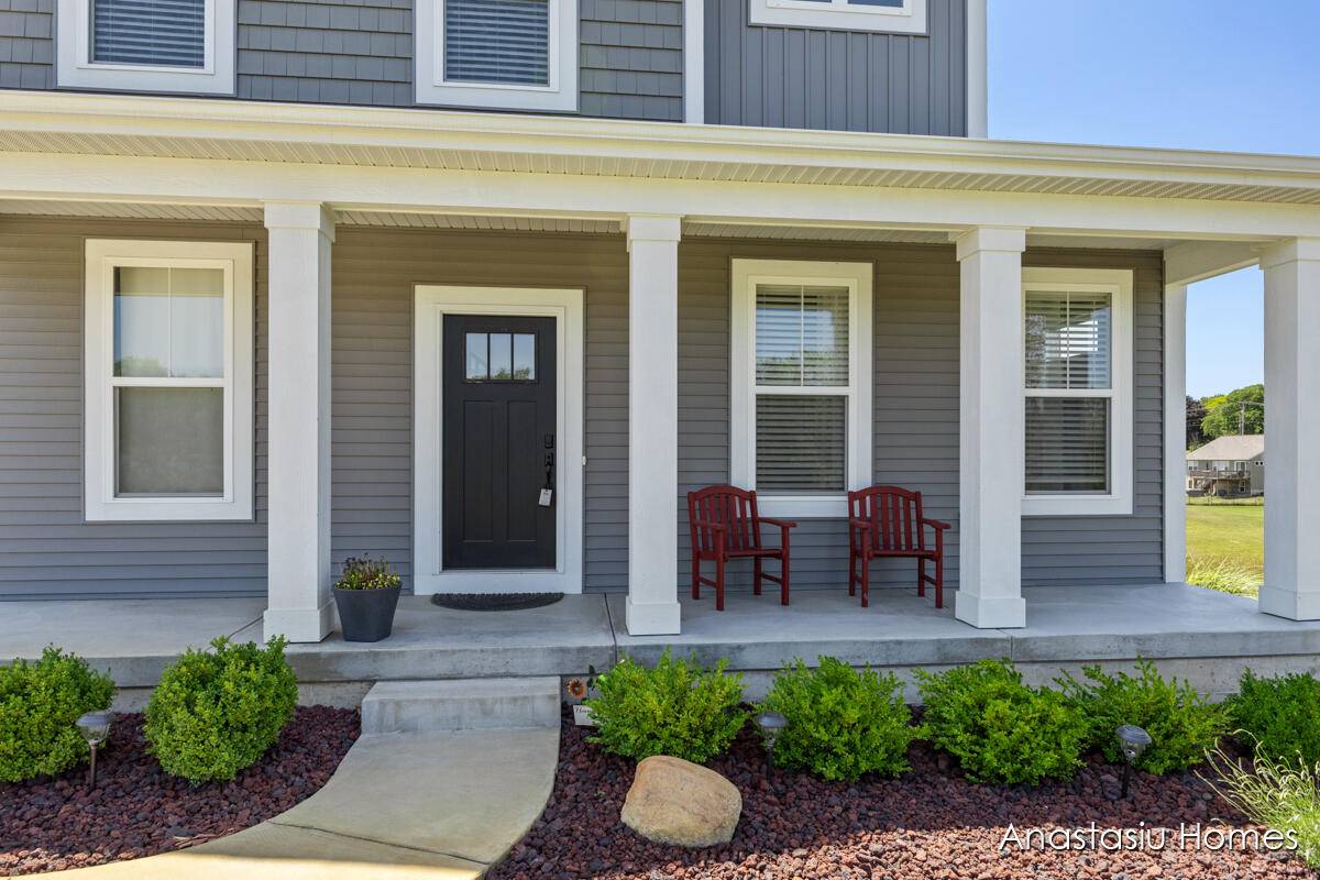 Grand Rapids, MI 49512-9661,6830 Golden View