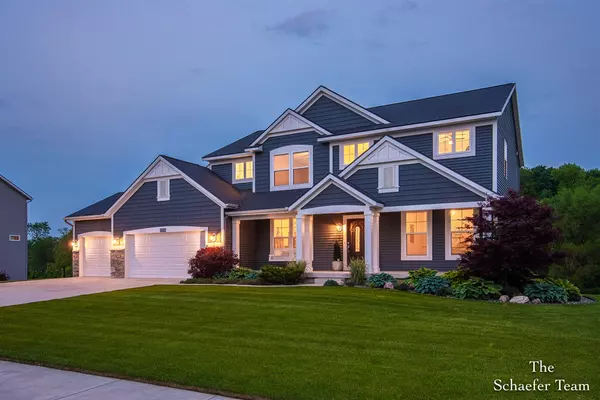 12150 Apple Cart Lane, Lowell, MI 49331