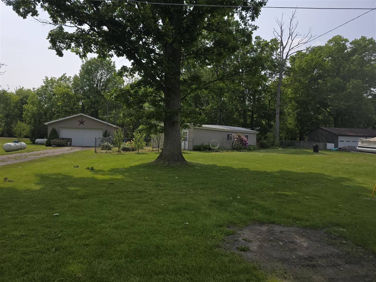 6876 Rowley Drive,  Osseo,  MI 49266-9708