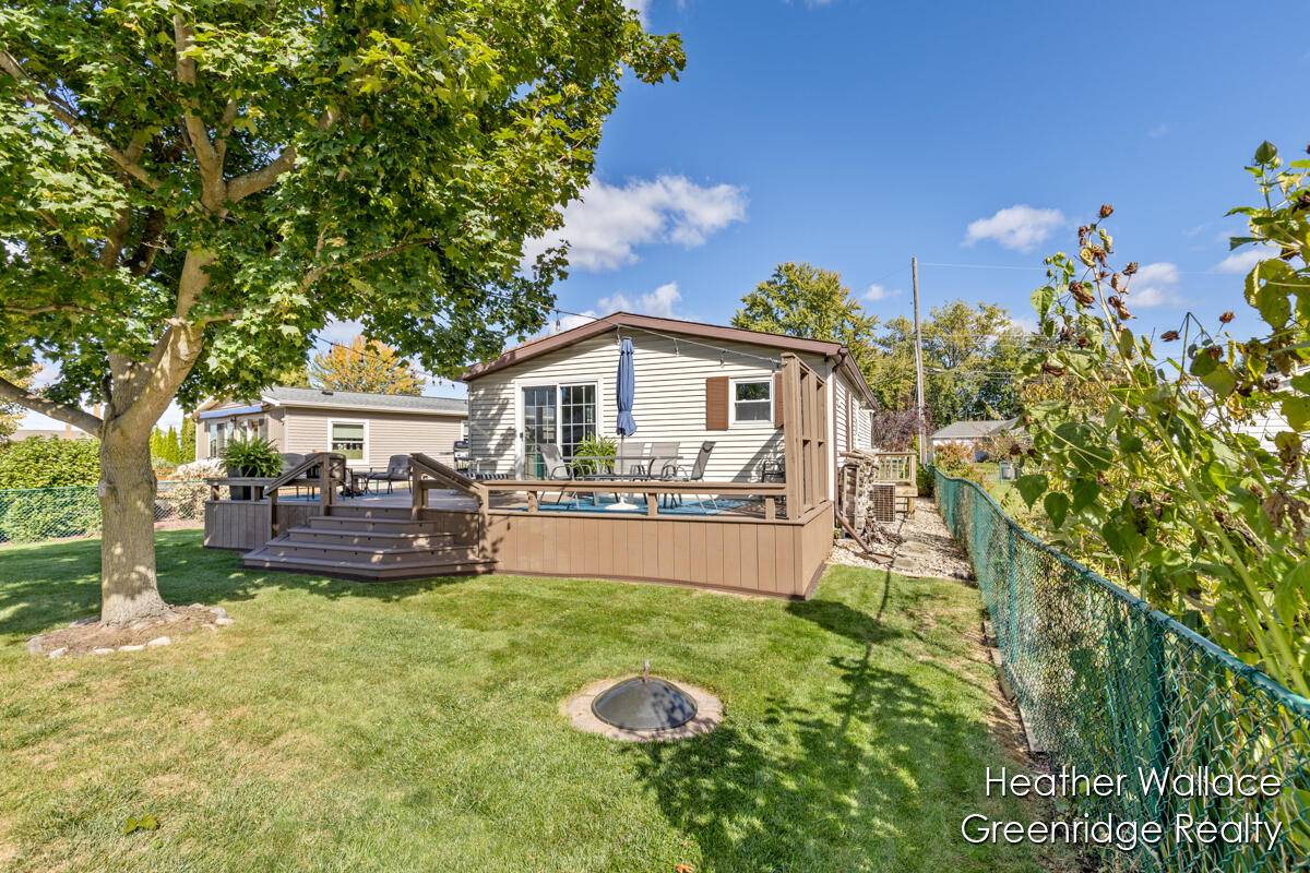 12683 Blue Lagoon Road, Shelbyville, MI 49344-9466