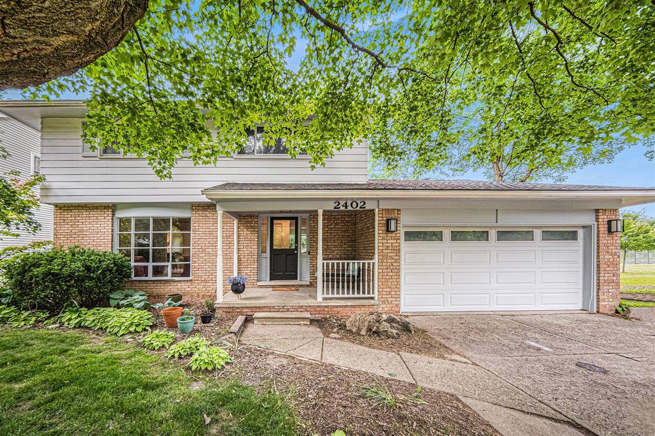 2402 Victoria Avenue, Ann Arbor, MI 48104-6313
