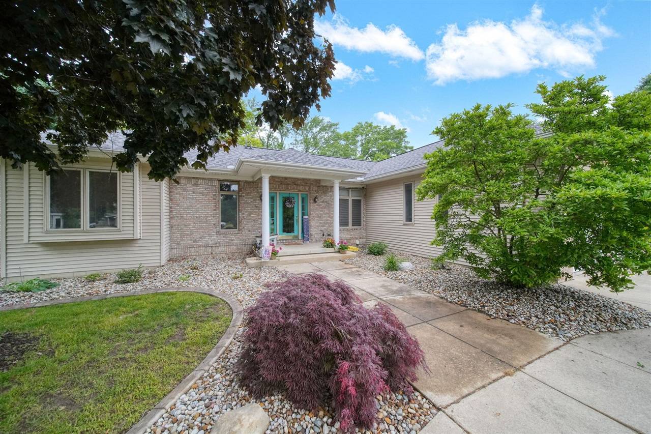 Jackson, MI 49201,62 W Olcott Lake Drive