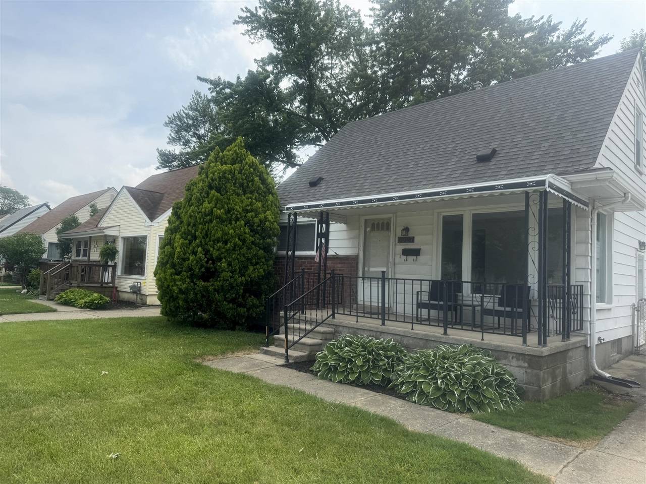Garden City, MI 48135,6927 Deering