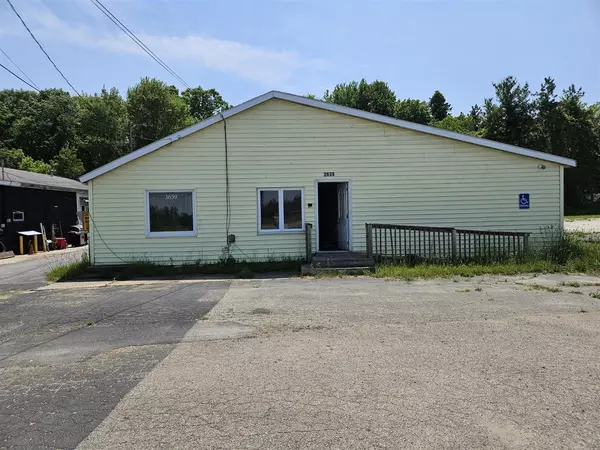 3639 E Apple Avenue, Muskegon, MI 49442-2752