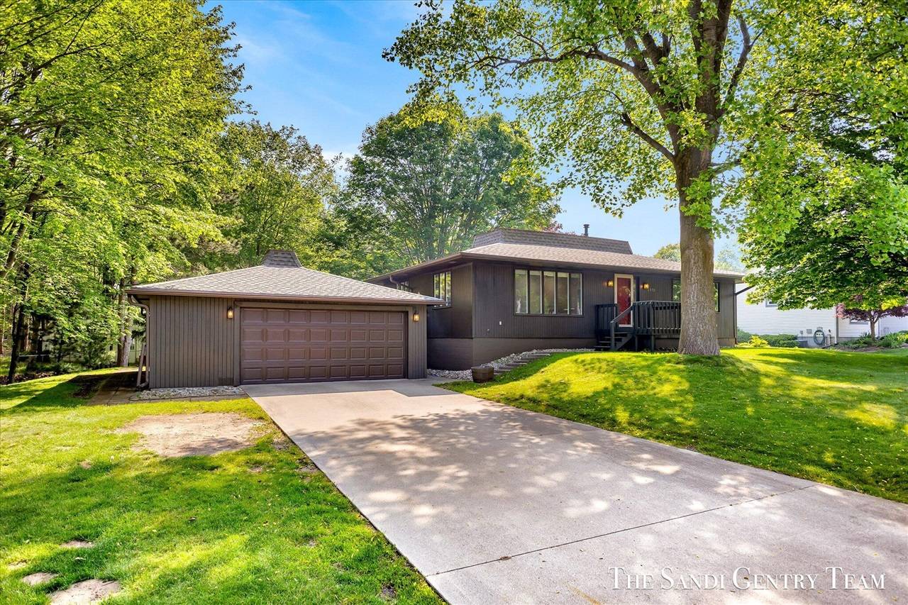 Norton Shores, MI 49441-6126,6372 Lake Harbor Road