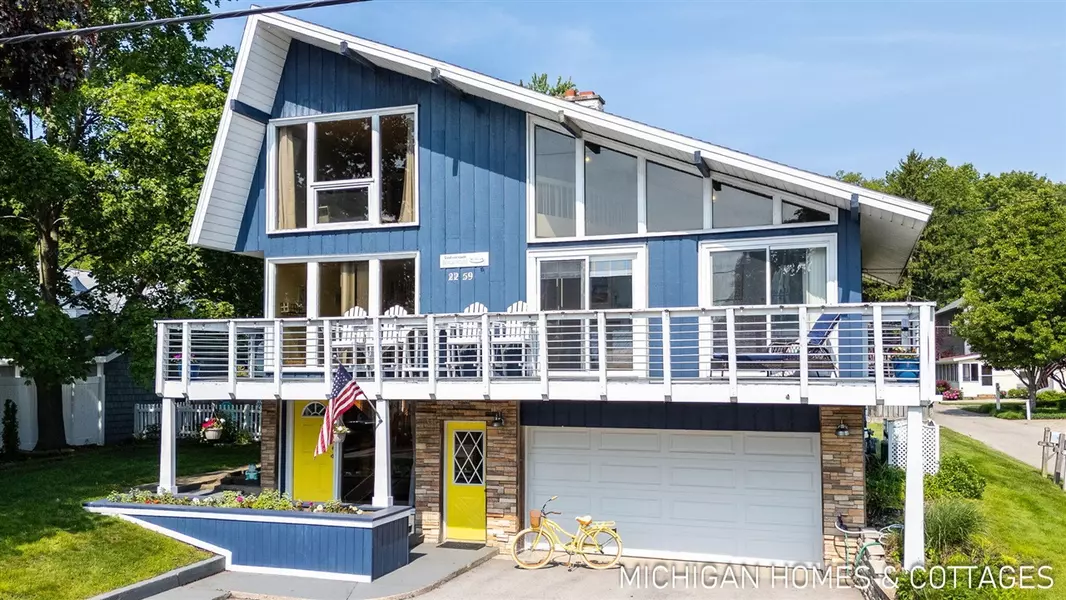 2259 Ottawa Beach Road, Holland, MI 49424