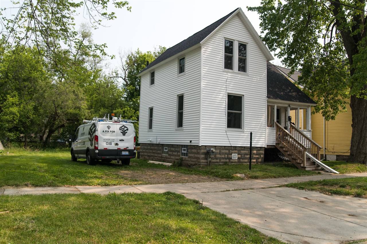 636 Mabel Street, Kalamazoo, MI 49007-2485
