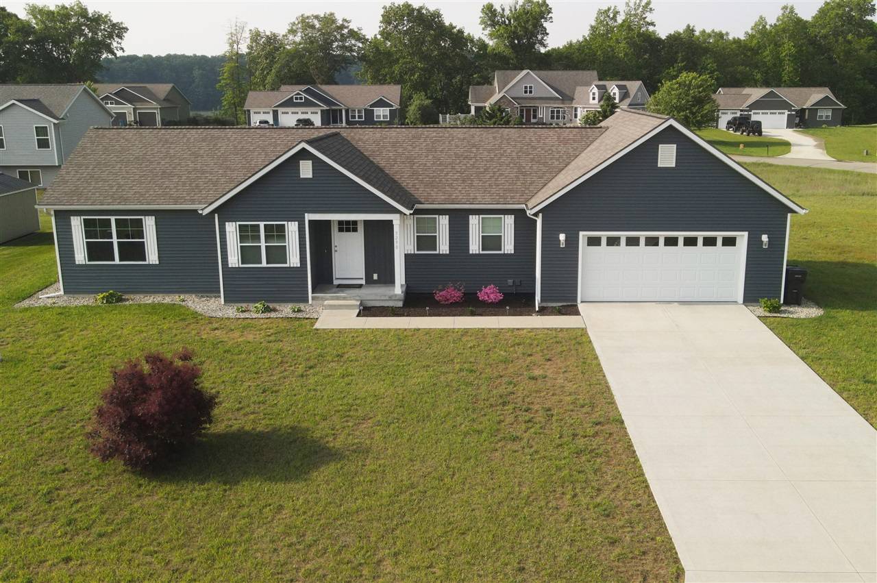 3290 Signal Point Drive, Allegan, MI 49010