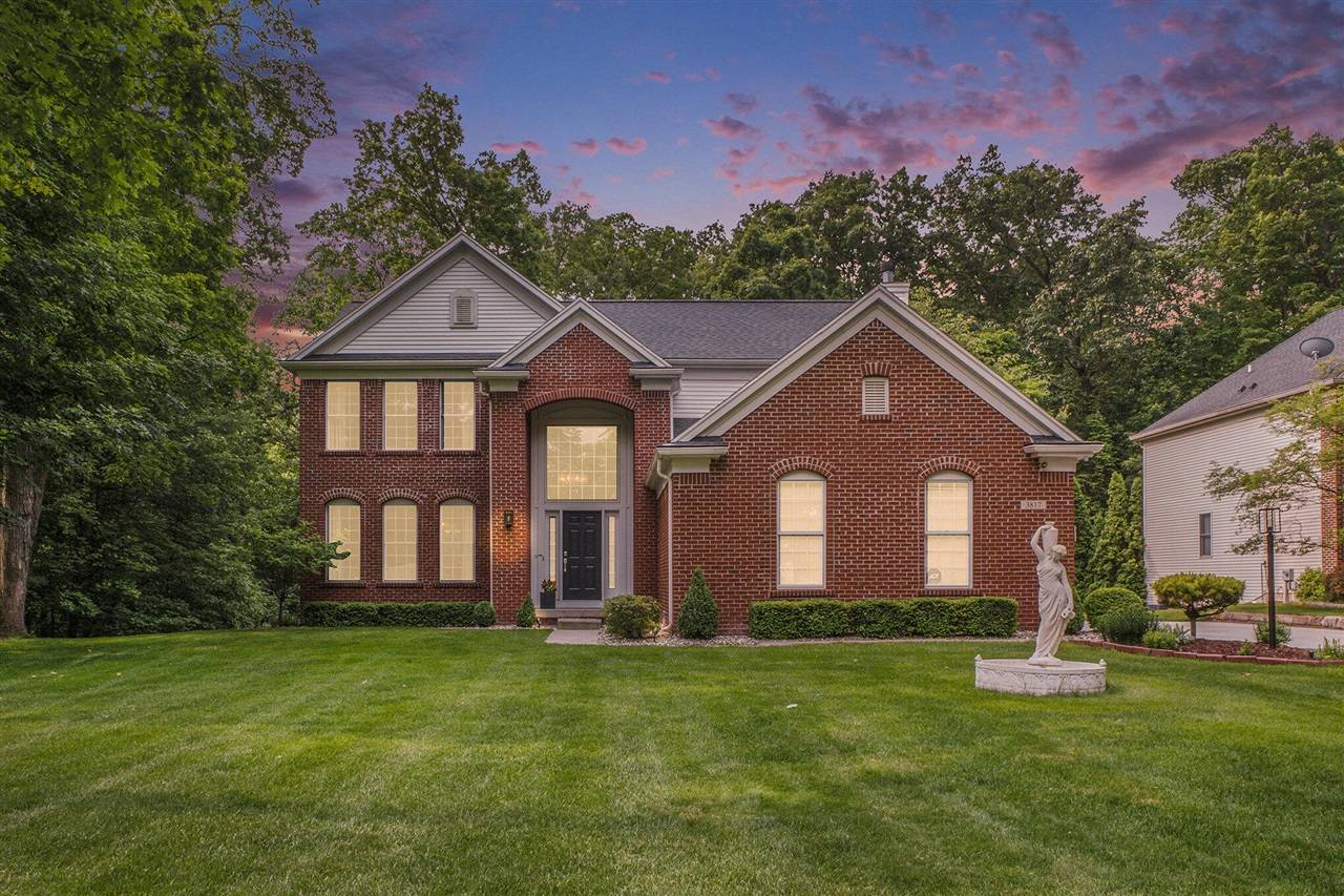 3817 Goodwood Drive, Grand Rapids, MI 49546-7231