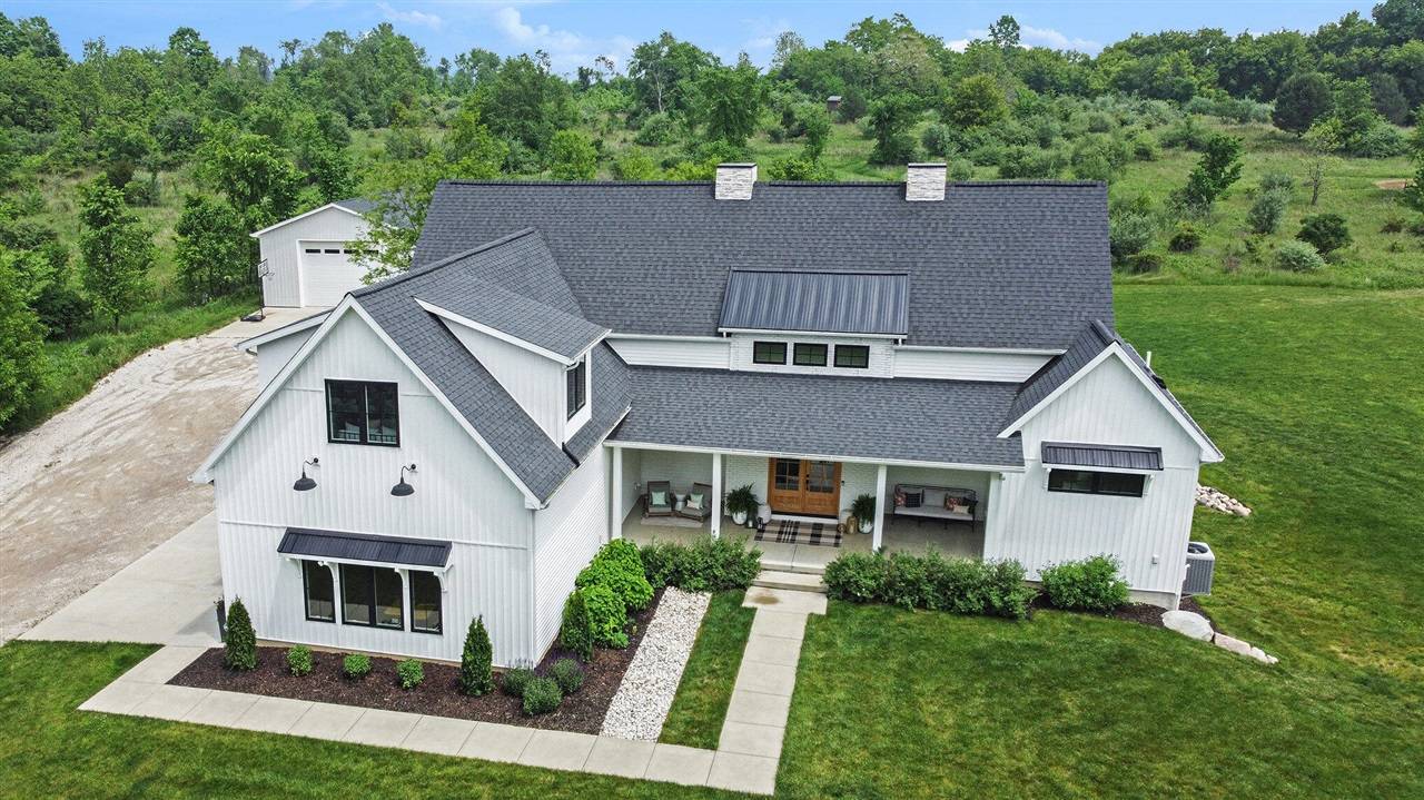 2958 S Edgar Road, Mason, MI 48854-9287