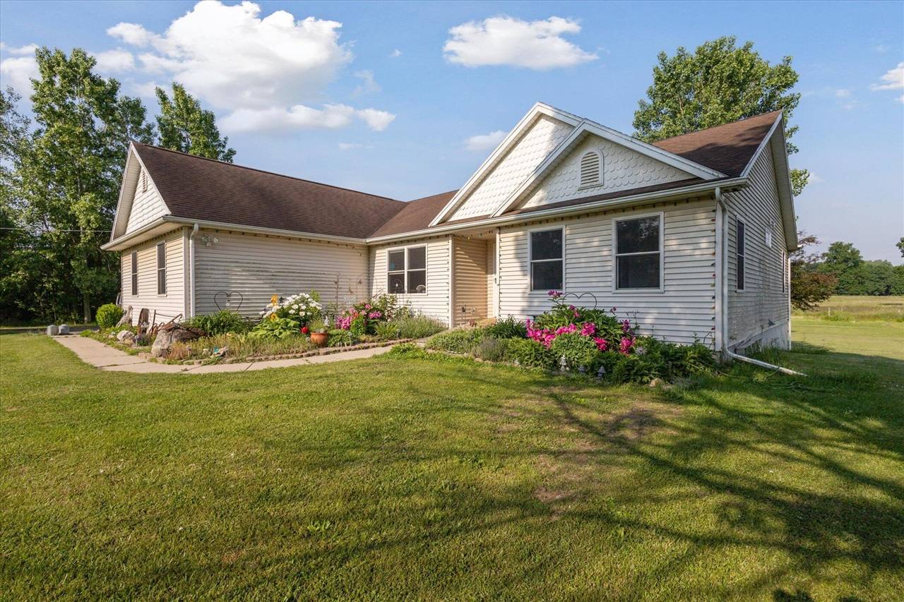 Eaton Rapids, MI 48827-9533,8078 S Royston Road