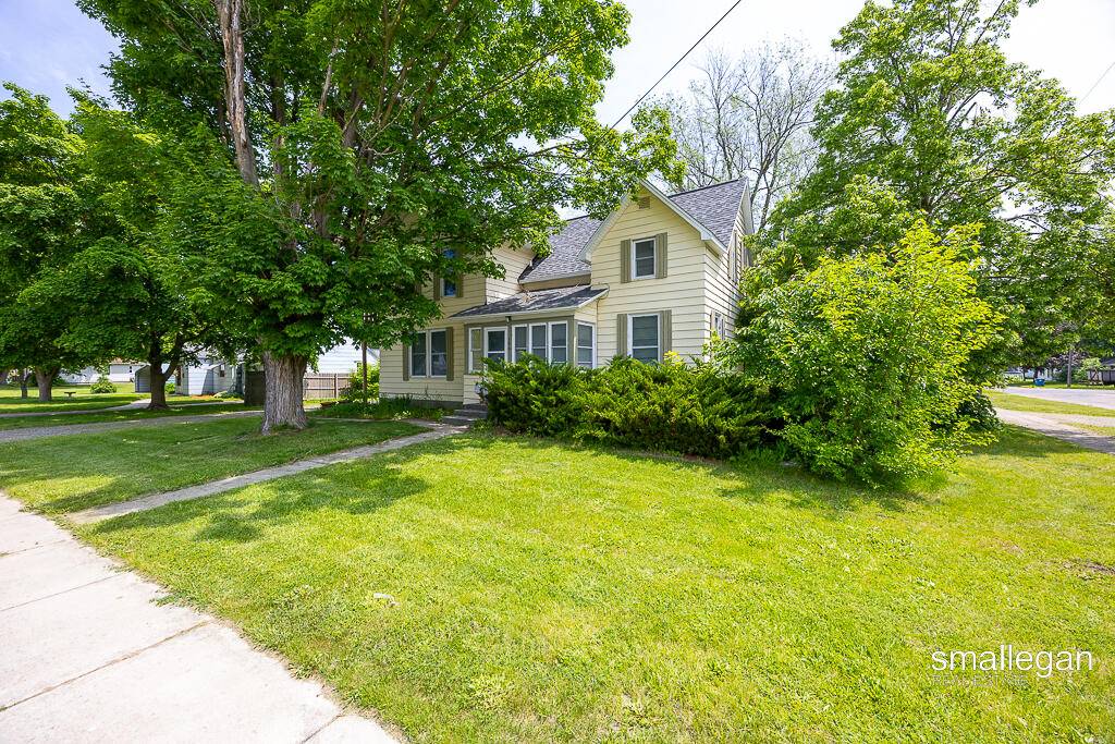 186 N Elm Street, Sparta, MI 49345-1152