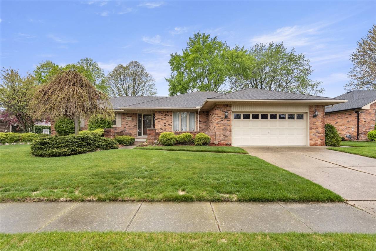 47545 Andrea Court, Shelby Twp, MI 48315-4703