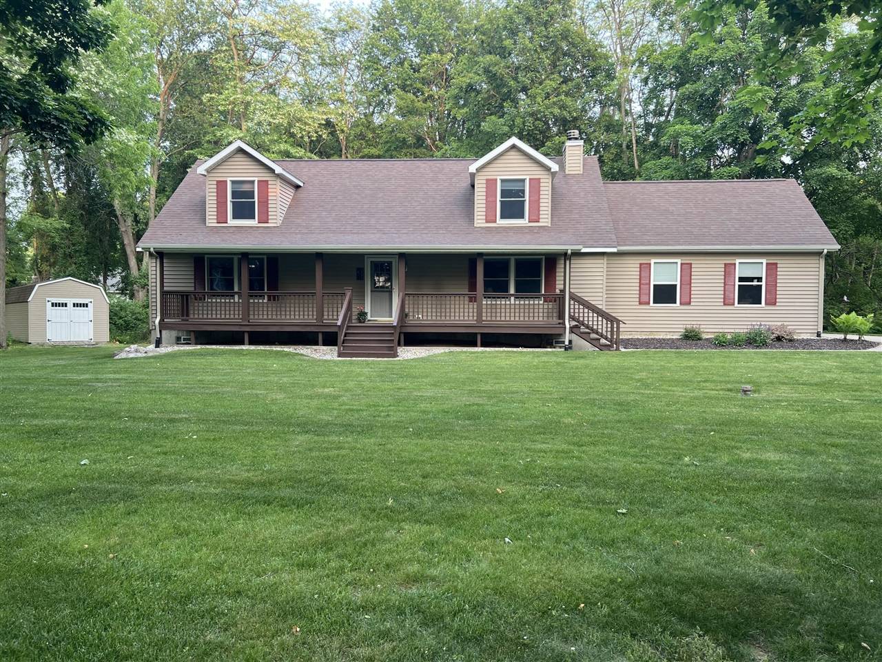 5545 Channel View Drive, Whitehall, MI 49461