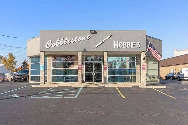 367 E Lakewood Boulevard, Holland, MI 49424-2002