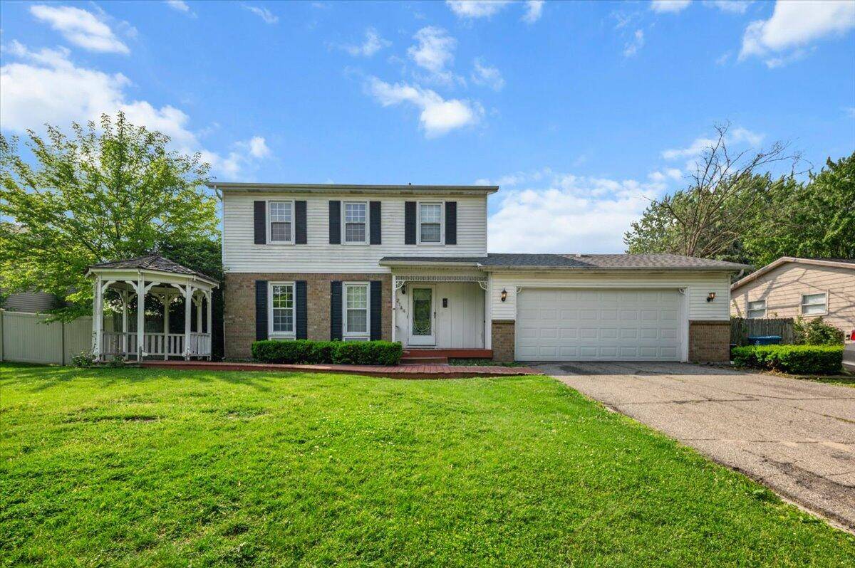 2144 STANFORD Drive, Kentwood, MI 49508