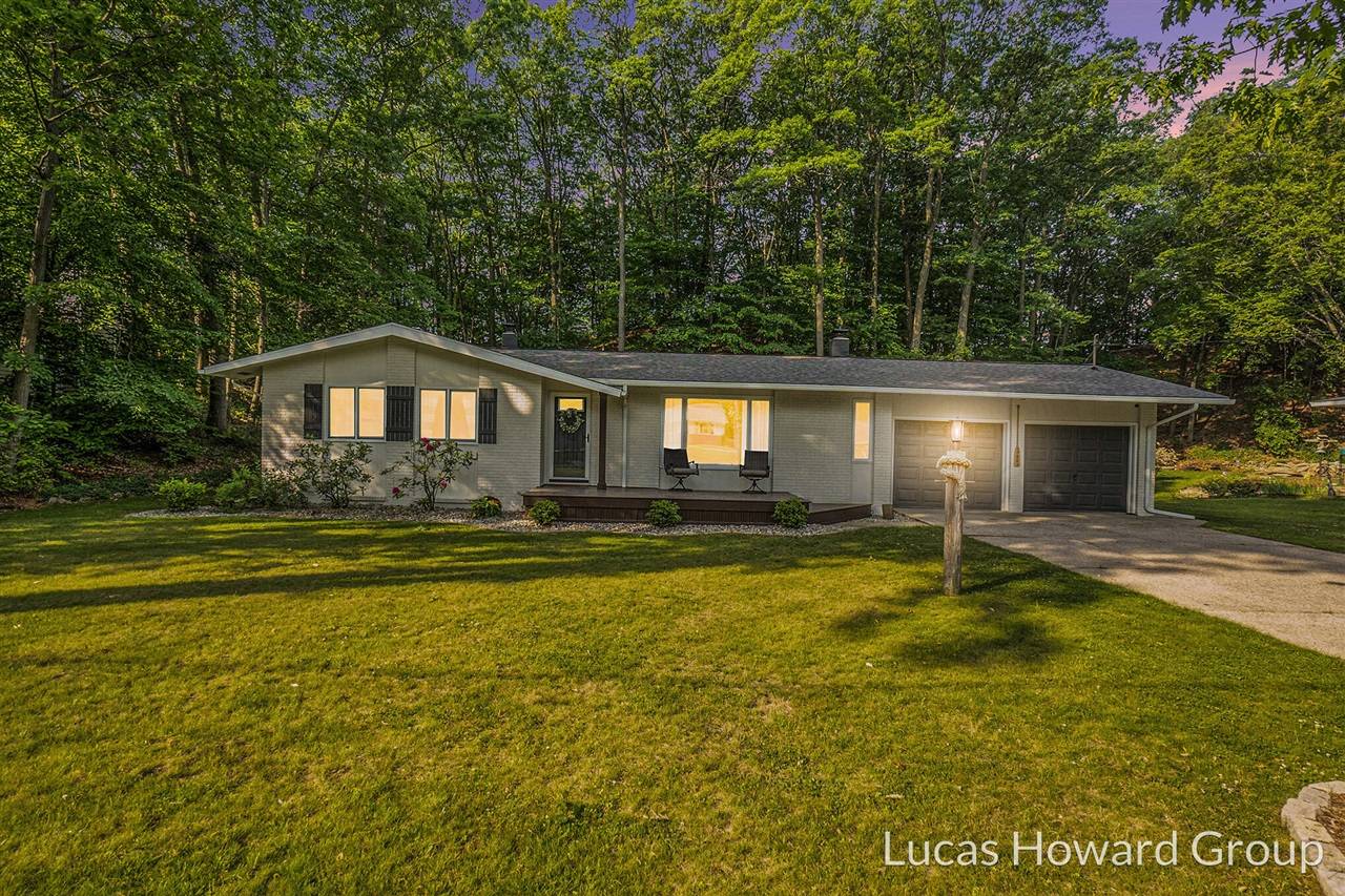 Spring Lake, MI 49456,17863 Hiawatha Drive