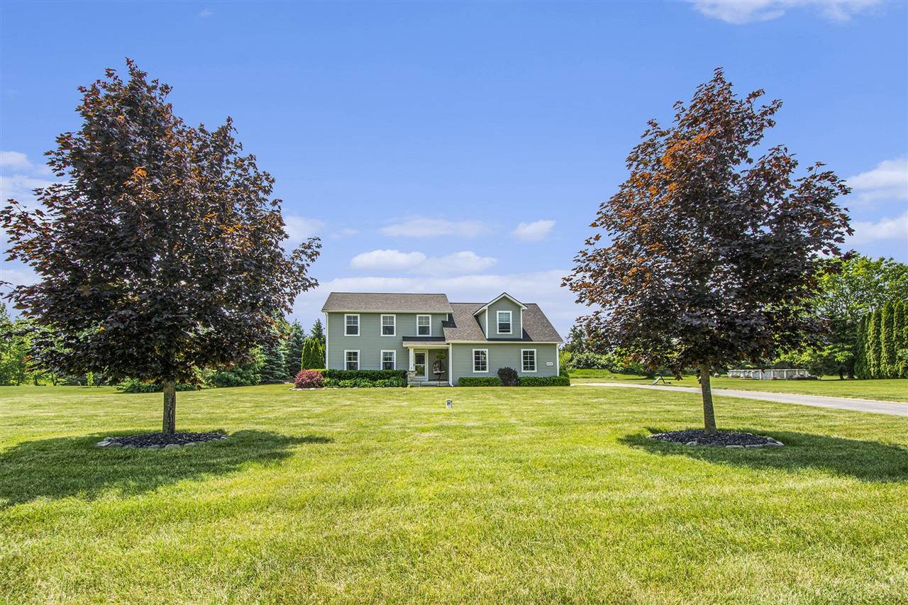 Pinckney, MI 48169,426 Meadowind Court